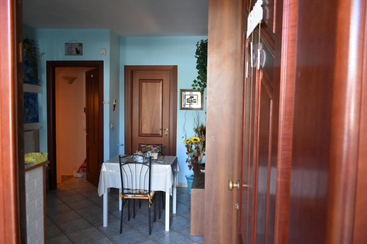 B&B Il Girasole อัสเซมินิ ภายนอก รูปภาพ
