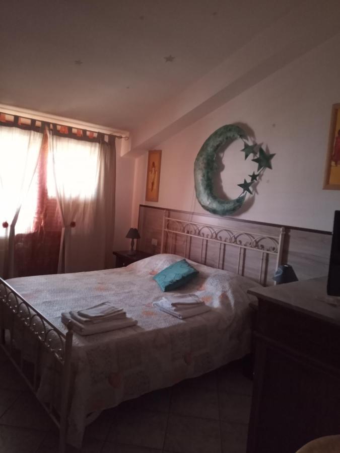 B&B Il Girasole อัสเซมินิ ภายนอก รูปภาพ